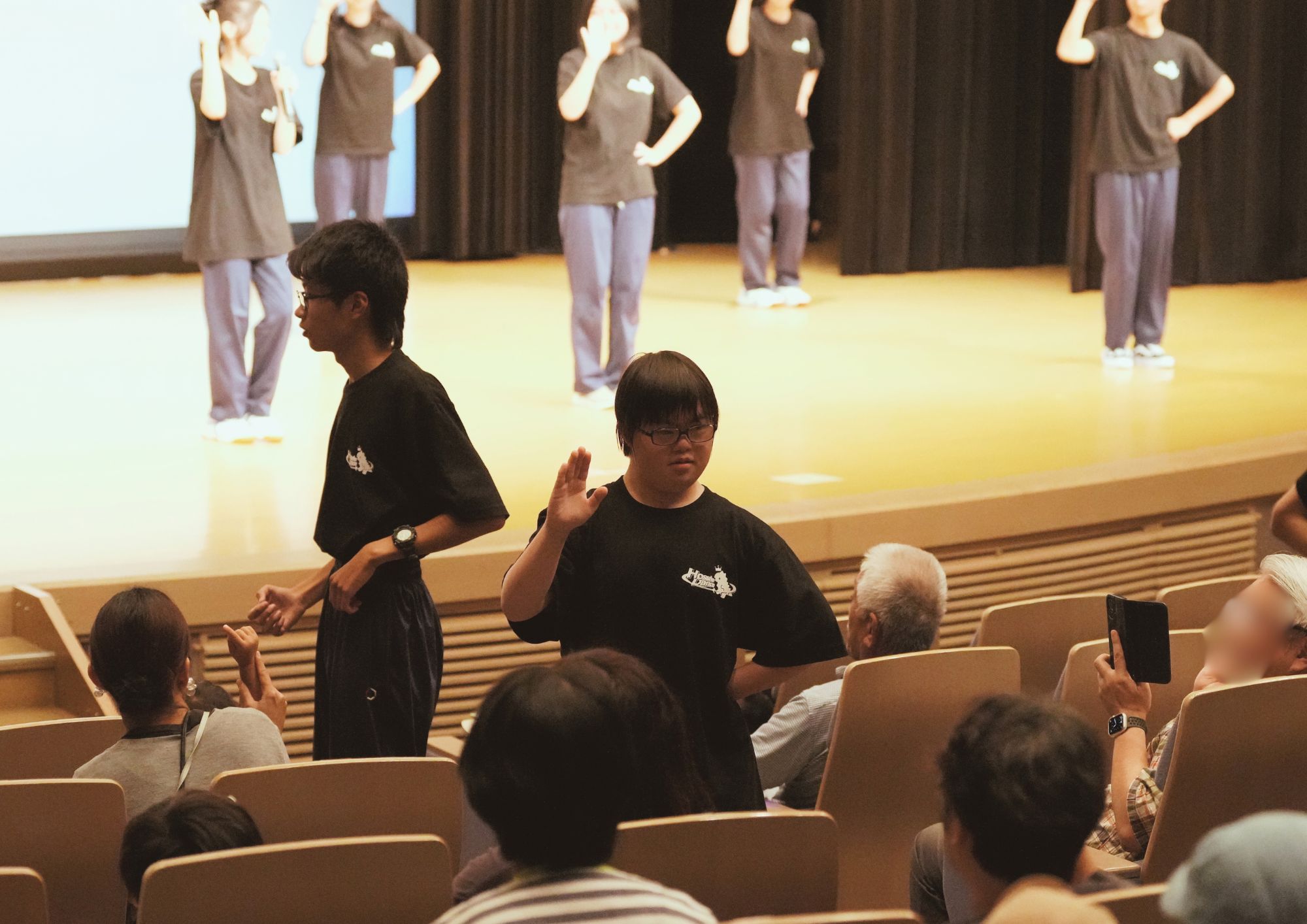 サンプル画像の2枚目です。選択して置き換えてください。